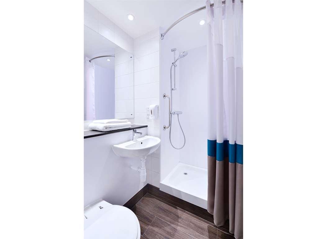 Mercure London Gatwick Airport Horley Kültér fotó