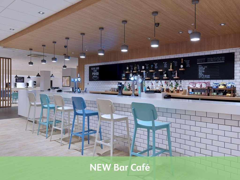 Mercure London Gatwick Airport Horley Étterem fotó