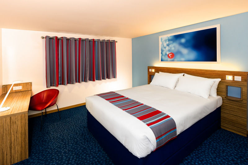 Mercure London Gatwick Airport Horley Kültér fotó