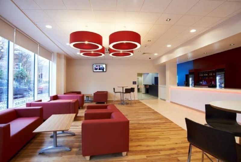 Mercure London Gatwick Airport Horley Kültér fotó