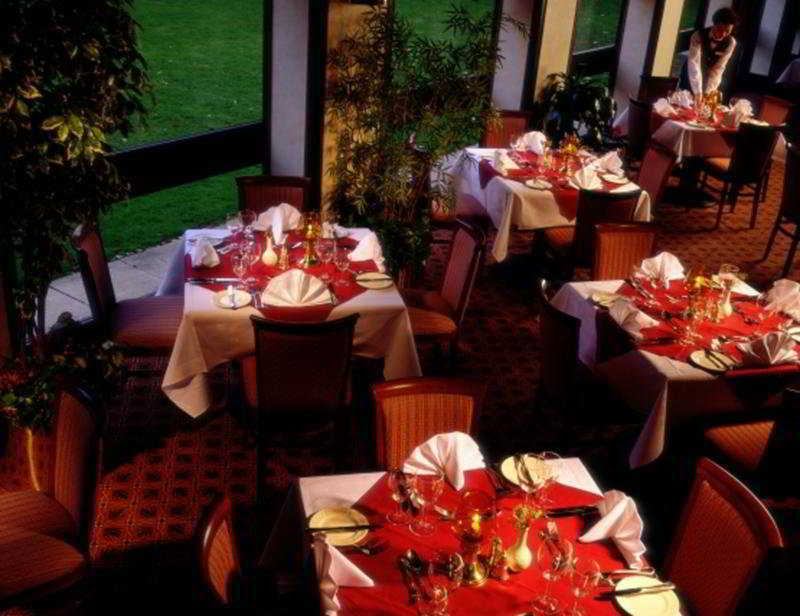 Mercure London Gatwick Airport Horley Étterem fotó