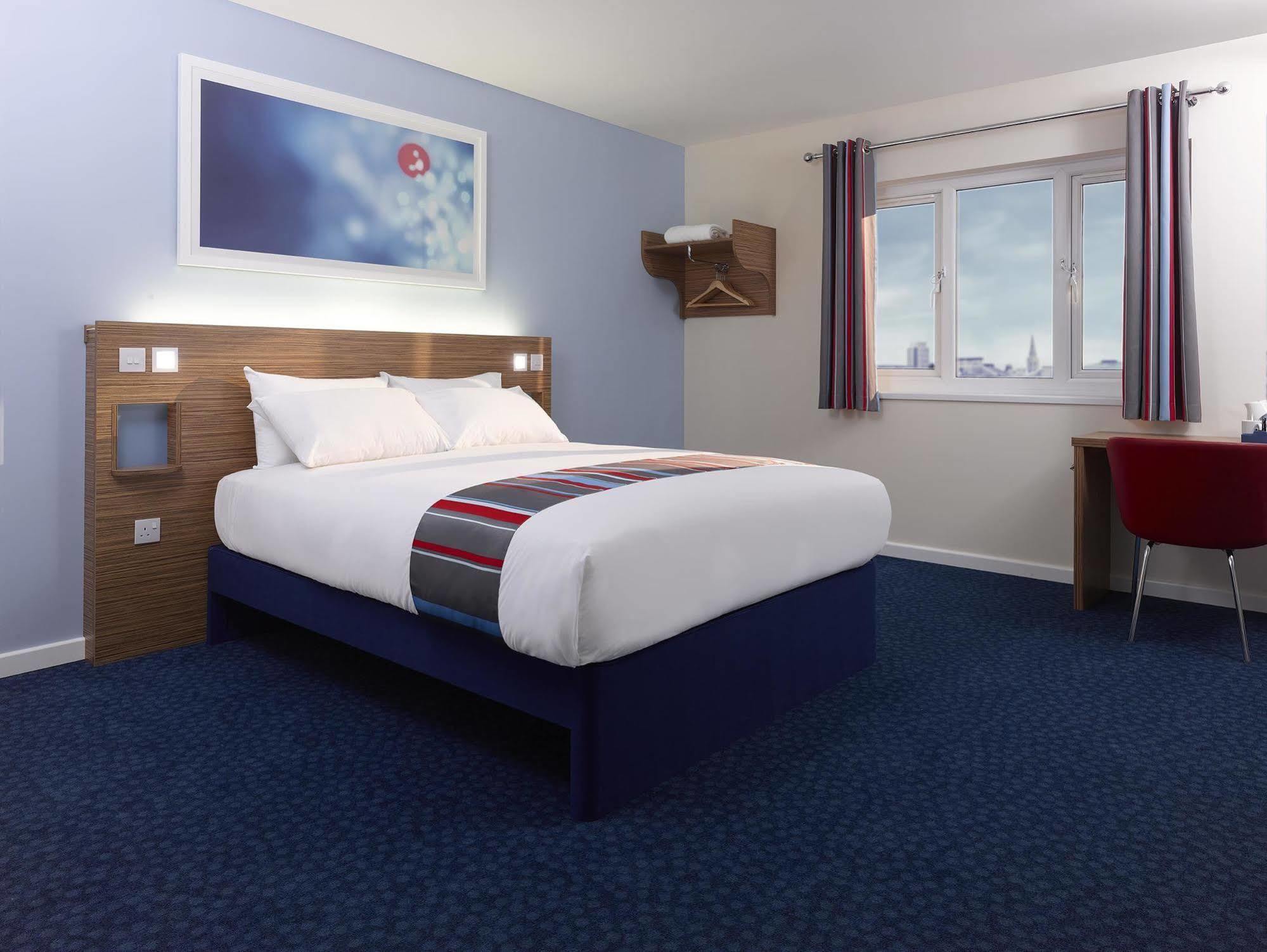 Mercure London Gatwick Airport Horley Kültér fotó